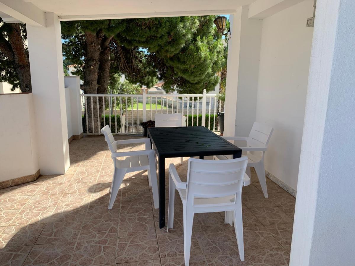 Apartamentos Playa D y G Sant Carlos de la Ràpita Exterior foto